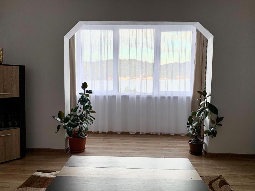 Cazare Apartament Orsova Appartement Buitenkant foto