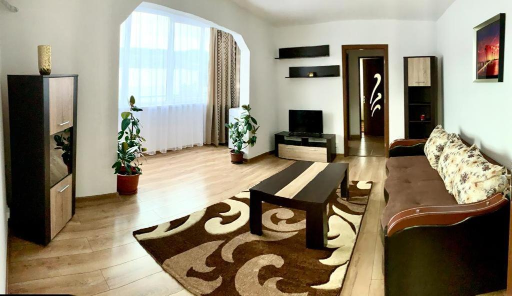 Cazare Apartament Orsova Appartement Buitenkant foto